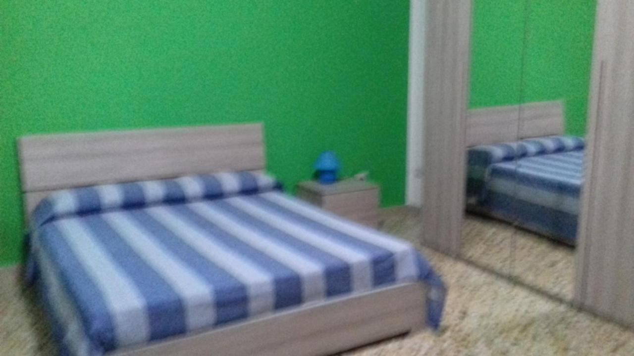 Camere In Affitto Sassari Esterno foto